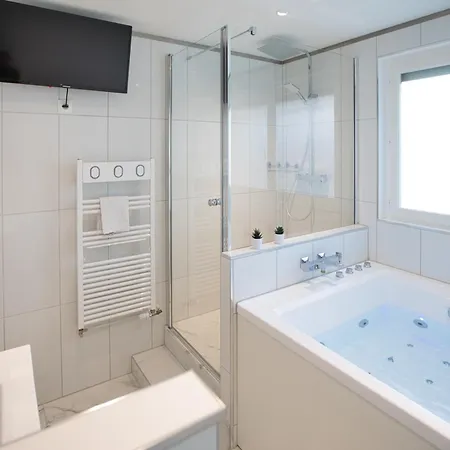 Apartment Baignoire Balneo *