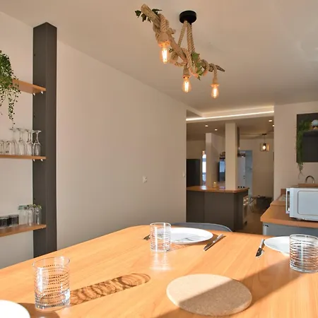 Baignoire Balneo Apartment *